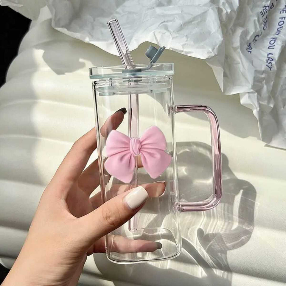Clear Bow Glass With Lid And Straw